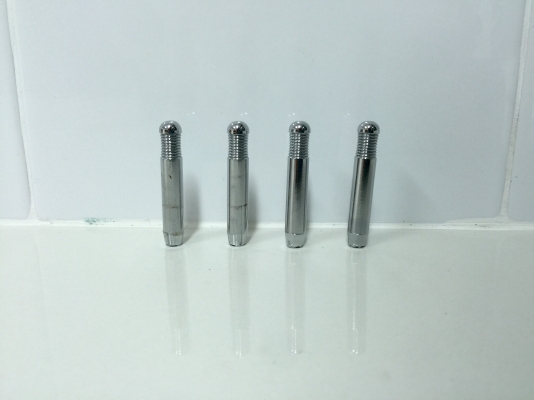 ขายปุ่มล็อคประตูรถ SUZUKI รุ่น APV โครเมี่ยมกลม ปี 2005