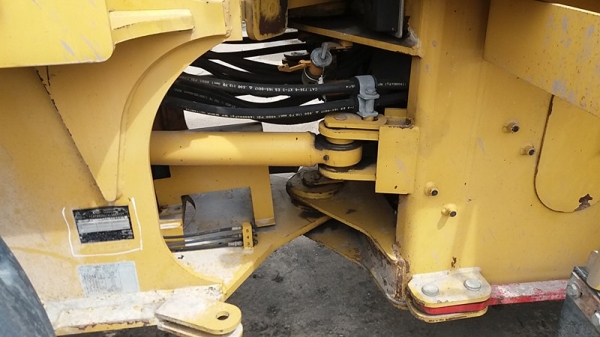 CATERPILLAR รุ่น 928 G