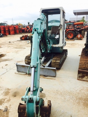 ขายรถขุด HANIX-H30 ราคา 162,000 บาท เท่านั้น