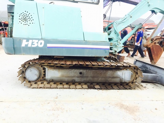 ขายรถขุด HANIX-H30 ราคา 162,000 บาท เท่านั้น