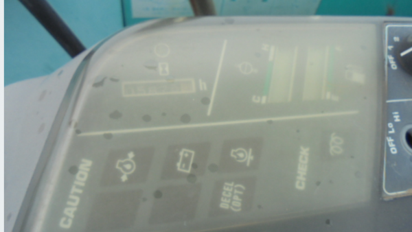 ขาย KOMATSU PC25-1(รุ่น7) คอนโทรลสั้น,หัวกระแทก,บุ้งกี๊ เก่านอก เอกสารอินวอย