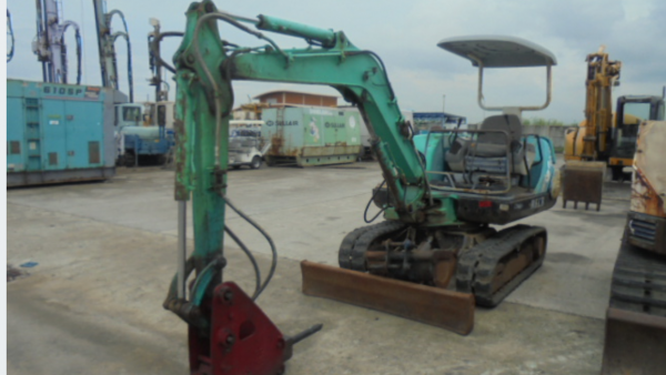 ขาย KOMATSU PC25-1(รุ่น7) คอนโทรลสั้น,หัวกระแทก,บุ้งกี๊ เก่านอก เอกสารอินวอย