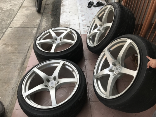 ล้อเเท้ KR 19กว้าง10นิ้วอ๊อฟ45ทั้ง4วงสีเดิมๆจากญี่ปุ่นยางติดมาใช้ไม่ได้เเล้ว ล้อเเท้ KR 19กว้าง10นิ้วอ๊อฟ45ทั้ง4วงสีเดิมๆจากญี่ปุ่นยางติดมาใช้ไม่ได้เเล้ว