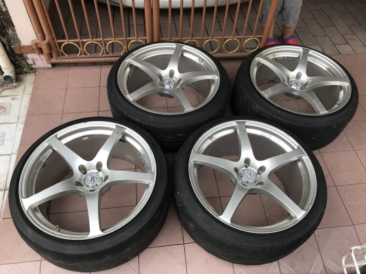 ล้อเเท้ KR 19กว้าง10นิ้วอ๊อฟ45ทั้ง4วงสีเดิมๆจากญี่ปุ่นยางติดมาใช้ไม่ได้เเล้ว ล้อเเท้ KR 19กว้าง10นิ้วอ๊อฟ45ทั้ง4วงสีเดิมๆจากญี่ปุ่นยางติดมาใช้ไม่ได้เเล้ว