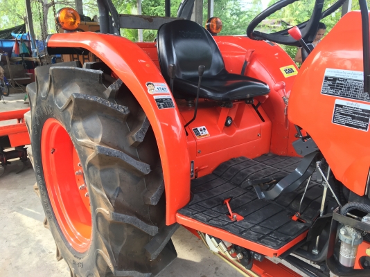 L4708DT สวยจัด ใบมีดคานล่างใหม่+ยางใหม่ 4 เส้น+ผานพรวน CMT 6x24"สีเดิมโรงงานเล่มทะเบียนพร้อมโอน