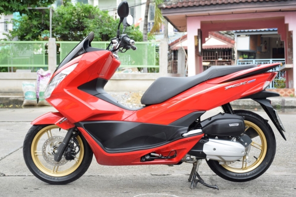 Pcx150i 2017 เตาแก้ส อายุ5เดือน วิ่ง3000โล Pcx150i 2017 เตาแก้ส อายุ5เดือน วิ่ง3000โล