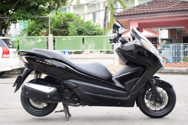 Forza 300 2015 วิ่ง9000โล มือเดียว สีสดมาก