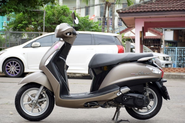 Grand Filano 2015 รถบ้านมือเดียว สด-ผ่อน