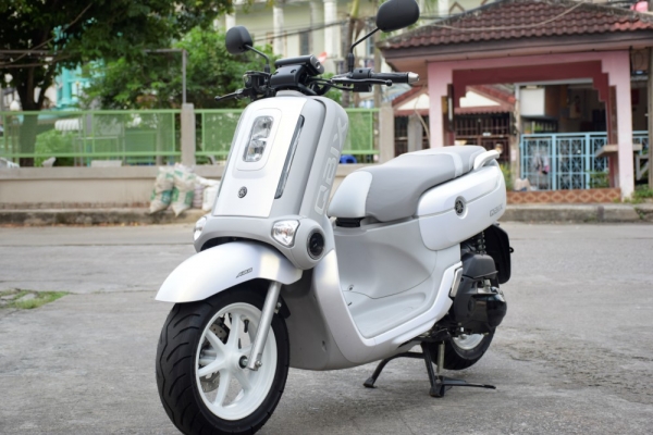 Q bix ตัวtop ABS 2017 อายุ2เดือน วิ่ง700โล รถบ้านมือเดียว สด-ผ่อน รูดบัตรได้