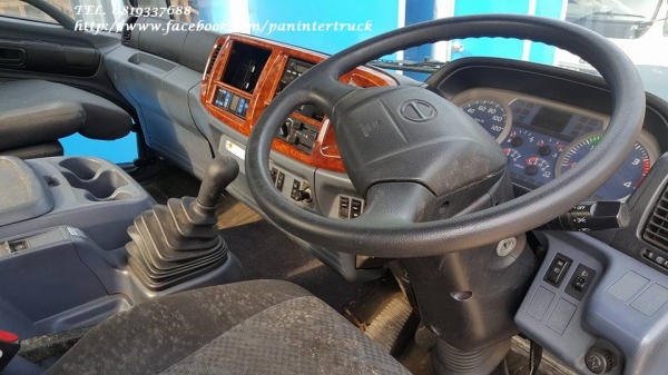 FROM JAPAN สินค้าเก่านอก หัวเก๋งรถบรรทุก6ล้อใหญ่ /CABIN HINO MEGA เมก้า :FC7JKW  (มีคัสซี /มีกระปุกพวงมาลัย) ราคาเพียง 160,000 บาท สนใจรีบติดต่อ 0819337688