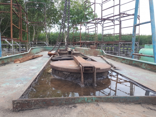 แท็งค์บรรจุน้ำยาง