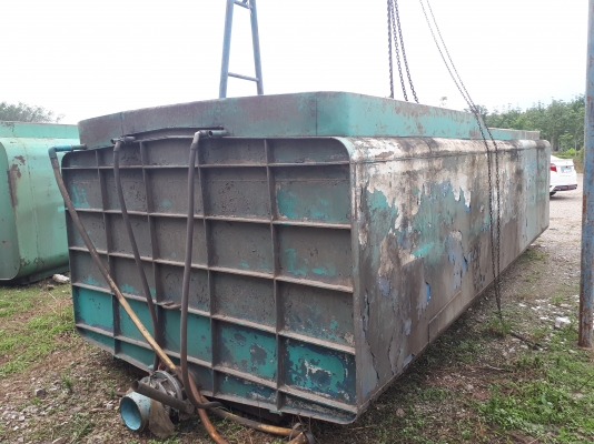 แท็งค์บรรจุน้ำยาง