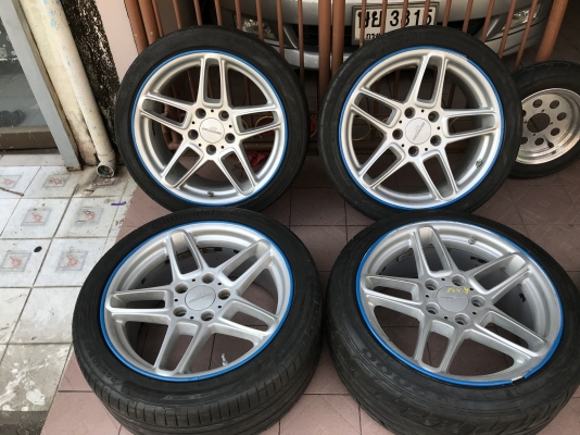 ล้อแท้ AC 17กว้าง8นิ้วอ๊อฟ43ทั้ง4วงสีเดิมๆยุ่นไม่มีซ่อมหรือเก็บงานใดๆทั้งสิ้นยางติดมาใช้ไม่ได้เเล้วนะครับ