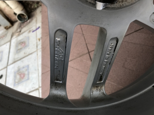 ล้อแท้ AC 17กว้าง8นิ้วอ๊อฟ43ทั้ง4วงสีเดิมๆยุ่นไม่มีซ่อมหรือเก็บงานใดๆทั้งสิ้นยางติดมาใช้ไม่ได้เเล้วนะครับ ล้อแท้ AC 17กว้าง8นิ้วอ๊อฟ43ทั้ง4วงสีเดิมๆยุ่นไม่มีซ่อมหรือเก็บงานใดๆทั้งสิ้นยางติดมาใช้ไม่ได้เเล้วนะครับ