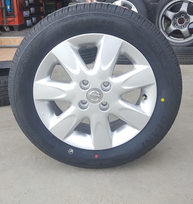 ขายล้อNISSAN Marchขอบ15 ยางใหม่185/60/15 ปี17 4 ล้อ