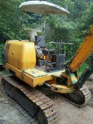 KOMATSU  PC 20-7