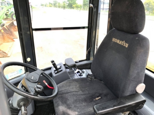 ขายรถตักล้อยาง KOMATSU WA320-5 แขนยาวพิเศษ รถนอกนำเข้าเองจากญี่ปุ่น สภาพสวยพร้อมใช้งาน มีVDOการทำงานครับ