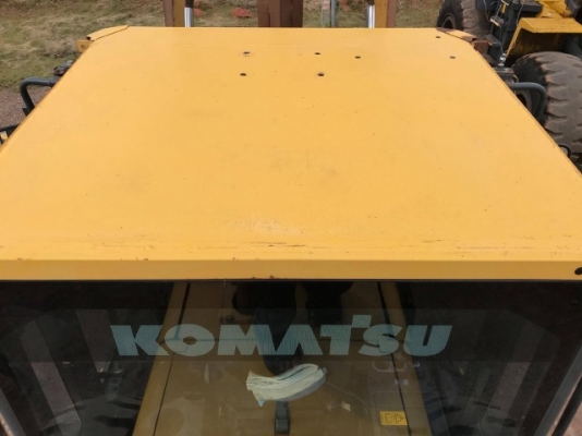 ขายรถตักล้อยาง KOMATSU WA320-5 แขนยาวพิเศษ รถนอกนำเข้าเองจากญี่ปุ่น สภาพสวยพร้อมใช้งาน มีVDOการทำงานครับ