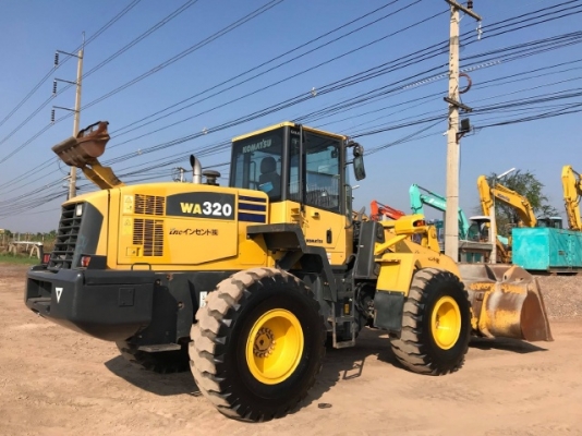 ขายรถตักล้อยาง KOMATSU WA320-5 แขนยาวพิเศษ รถนอกนำเข้าเองจากญี่ปุ่น สภาพสวยพร้อมใช้งาน มีVDOการทำงานครับ