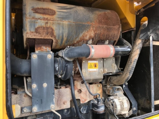 ขายรถตักล้อยาง KOMATSU WA320-5 แขนยาวพิเศษ รถนอกนำเข้าเองจากญี่ปุ่น สภาพสวยพร้อมใช้งาน มีVDOการทำงานครับ