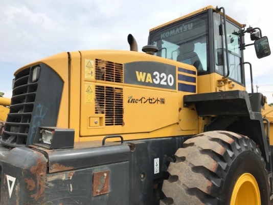ขายรถตักล้อยาง KOMATSU WA320-5 แขนยาวพิเศษ รถนอกนำเข้าเองจากญี่ปุ่น สภาพสวยพร้อมใช้งาน มีVDOการทำงานครับ