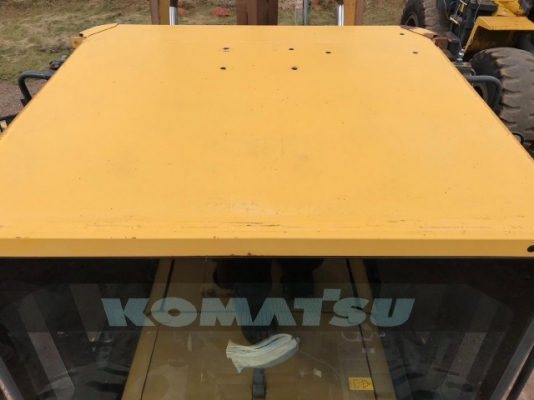 ขายรถตักล้อยาง KOMATSU WA320-5 แขนยาวพิเศษ รถนอกนำเข้าเองจากญี่ปุ่น สภาพสวยพร้อมใช้งาน มีVDOการทำงานครับ