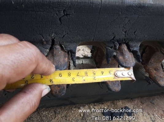 ขาย แทรคยาง สำหรับรถขุด แบคโฮ รกเกี่ยวข้าว รถดั๊มเปอร์ รถบรรทุกตะขาบ ขนาดเบอร์ยาง 320&times;56&times;900 เก่าญี่ปุ่น