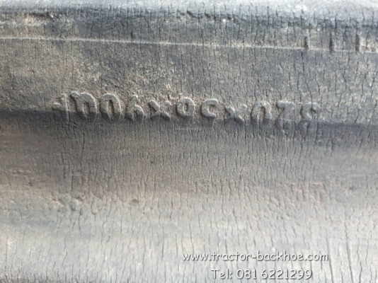 ขาย แทรคยาง สำหรับรถขุด แบคโฮ รกเกี่ยวข้าว รถดั๊มเปอร์ รถบรรทุกตะขาบ ขนาดเบอร์ยาง 320&times;56&times;900 เก่าญี่ปุ่น