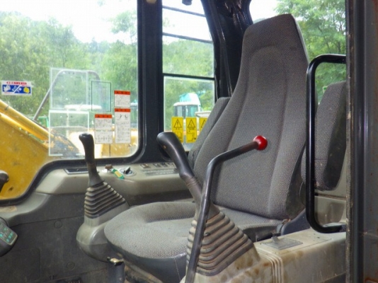 ขาย KOMATSU PC120-6E นำเข้าจากญี่ปุ่น โทร.090-986-2521 อ๊อบ ขาย KOMATSU PC120-6E นำเข้าจากญี่ปุ่น โทร.090-986-2521 อ๊อบ