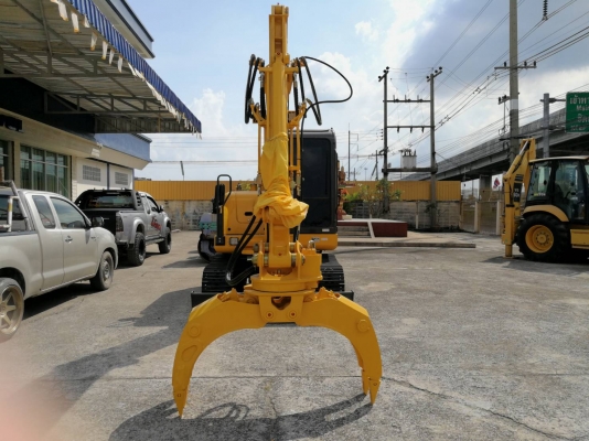 ใหม่!!!พิเศษค่ะ รถขุดดินตีนตะขาบแบบหัวคลีบ ยี่ห้อ LOVOL รุ่น FR60E ขนาดเล็กกระทัดรัด สภาพสวยพรอมใช้งานไม่เคยใช้งานในไทยมาก่อนค่ะ