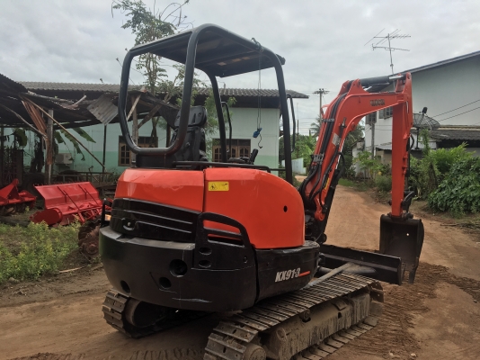 รถแมคโครคูโบค้า สี่เสา 91-3ราคา450000บาทส่งฟรี300 ก. ม ทะเบียนพร้อม สนใจ โทร 081-365-5997 อำพร พาเจริญ (มีค้าแนะนำ5000ถ้ามาจากเฟสใครแจ้งทางร้านด้ายนะครับ) ต. วังบัว อ. คลองขลุงจ.กำแพงเพชร ดูสินค้าเพิ่มเติมได้ที่  (http://buasorn.truck2hand.com)