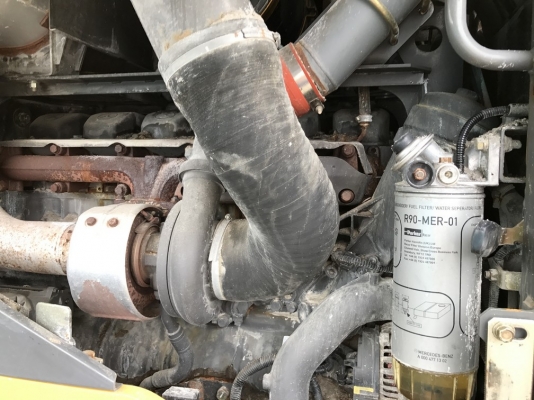 Hitachi ZW310-A ปี 2012 ใช้งานน้อย นำเข้าจากญี่ปุ่น รถสวยครับ