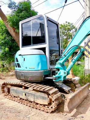 ขายรถขุด ยี่ห้อ: KOBELCO แบบ: 30SR-2   ราคา 490,000 บาท (ต่อรองได้)  ติดตั้งแอร์-ฟิล์ม-รถพร้อมลงงานได้ทันที คอนโทนสั้นปั้มนิ้ว เครื่อง3สูบ แทรกเหล็ก รถเก่านอกแท้ญี่ปุ่น  มีเอกสารใบอินวอย ไม่เคยใช้งานในไทย100\% รถพร้อมใช้งาน  สนใจโทร : 099-907-9273 กิ๊๊ฟ กม