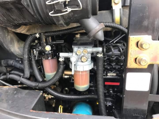 ขายรถขุด ยี่ห้อ: KOBELCO แบบ: 30SR-2   ราคา 490,000 บาท (ต่อรองได้)  ติดตั้งแอร์-ฟิล์ม-รถพร้อมลงงานได้ทันที คอนโทนสั้นปั้มนิ้ว เครื่อง3สูบ แทรกเหล็ก รถเก่านอกแท้ญี่ปุ่น  มีเอกสารใบอินวอย ไม่เคยใช้งานในไทย100\% รถพร้อมใช้งาน  สนใจโทร : 099-907-9273 กิ๊๊ฟ กม