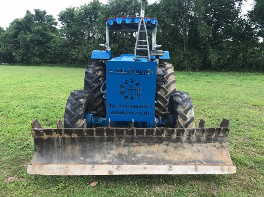 รถไถ ฟอร์ด 6610   2 เพลา