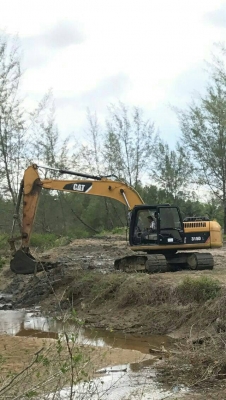 ขายรถแบคโฮ (เจ้าของขายเอง) รุ่น cat 315 D ใช้งาน 6,000 ชม. สภาพใช้งานได้ดี มีวิทยุ พร้อมแอร์ รถเช็คศ