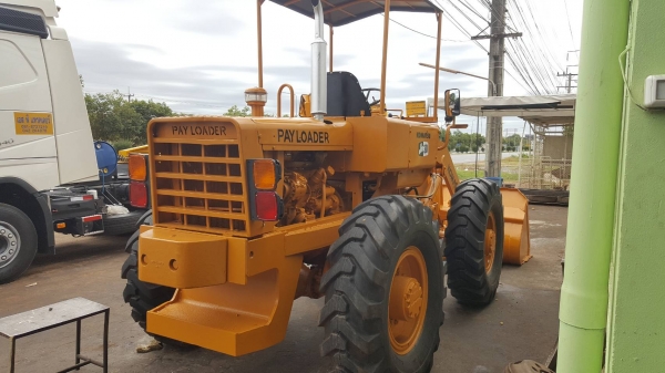 ขาย รถตัก KOMATSU JH30 เช็คใหม่ทั้งคัน พร้อมใช้งาน ยางใหม่ ต่อแขนเรียบร้อยแล้ว