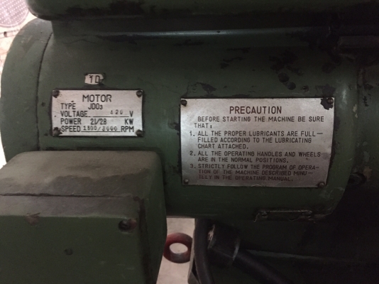 เครื่องเจียรราบของจีนเเม่เหล็ก200คูณ560 โทร 0851191744