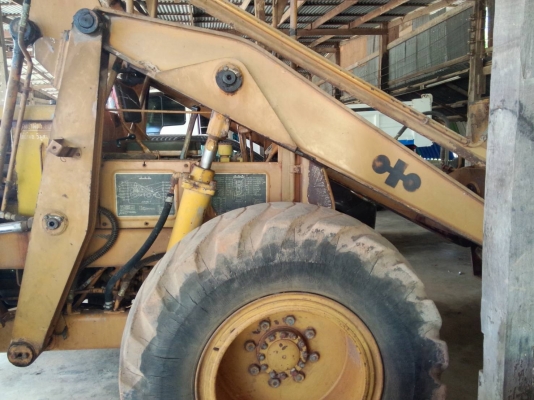 ขาย รถตัก KOMATSU SD20P-4 รถมือเดียว สภาพดีพร้อมใช้งาน