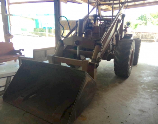 ขาย รถตัก KOMATSU SD20P-4 รถมือเดียว สภาพดีพร้อมใช้งาน