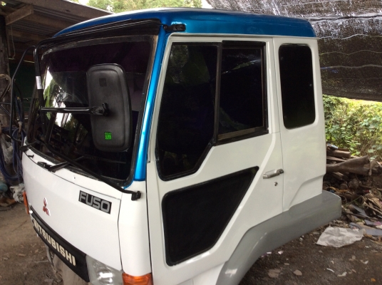 ขาย หัวสิบล้อ มิตซู เฉินหลง ทำสีใหม่ สภาพสวยๆ มีขาดีดหน้า เท้าหยียบทิฟฟี่ เบาะใหม่ภายในเต็ม ยกใส่ได้เลย ขาย หัวสิบล้อ มิตซู เฉินหลง ทำสีใหม่ สภาพสวยๆ มีขาดีดหน้า เท้าหยียบทิฟฟี่ เบาะใหม่ภายในเต็ม ยกใส่ได้เลย