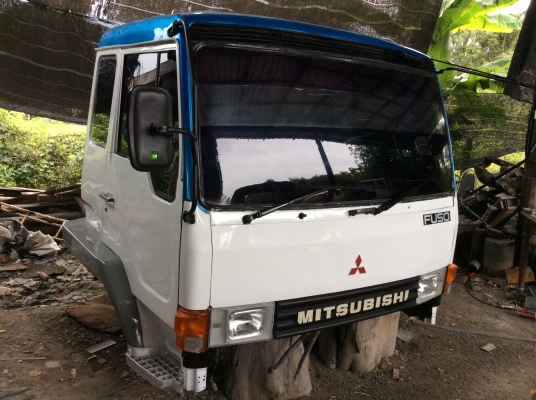 ขาย หัวสิบล้อ มิตซู เฉินหลง ทำสีใหม่ สภาพสวยๆ มีขาดีดหน้า เท้าหยียบทิฟฟี่ เบาะใหม่ภายในเต็ม ยกใส่ได้เลย ขาย หัวสิบล้อ มิตซู เฉินหลง ทำสีใหม่ สภาพสวยๆ มีขาดีดหน้า เท้าหยียบทิฟฟี่ เบาะใหม่ภายในเต็ม ยกใส่ได้เลย