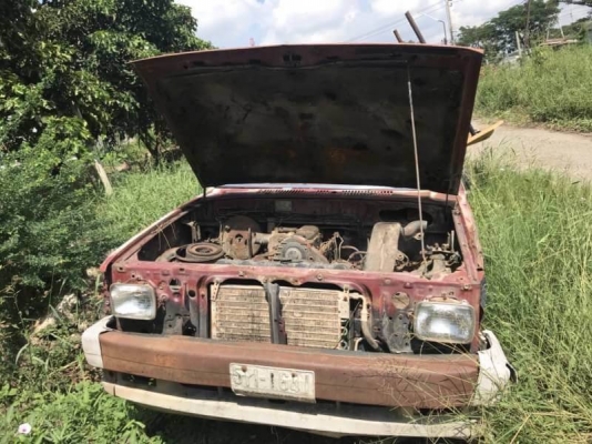 มี 3 ขายเหมา 49,000 บาท (มีทะเบียน ม.89) 1.MAZDA. มีเครื่องเกียร์ครบ อีก 2 คัน ไม่มีเครื่อง. (อย่างอ