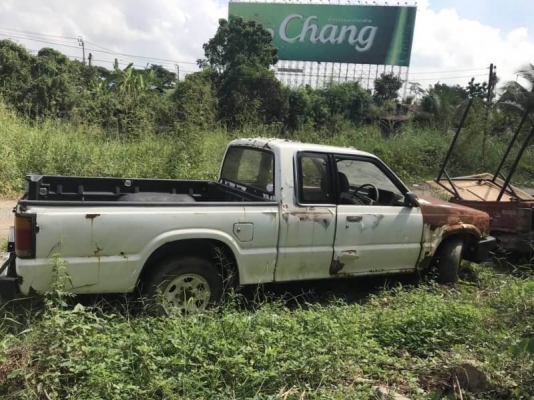 มี 3 ขายเหมา 49,000 บาท (มีทะเบียน ม.89) 1.MAZDA. มีเครื่องเกียร์ครบ อีก 2 คัน ไม่มีเครื่อง. (อย่างอ