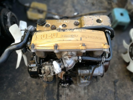 เครื่องยนต์  อิซุสุ 4JA1 มังกรทอง เครื่องสวยๆไม่มีไอ