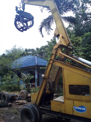 ขายรถคีบเอาไว้ร้านของเก่าหรือไม้และอ้อย ราคา240000 ครับ ขายรถคีบเอาไว้ร้านของเก่าหรือไม้และอ้อย ราคา240000 ครับ