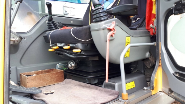 ขายด่วนแบคโฮ