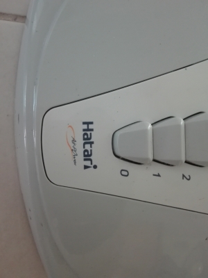 พัดลมตั้งพื้น ฮาตาริ