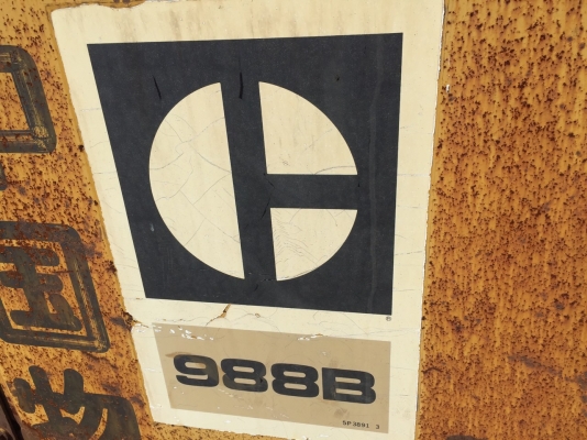 ขายรถตัก CATERPILLAR 988B รถนำเข้าจากญี่ปุ่นแท้ๆ บุ้งกี๋ขนาด 4.5 คิว เครื่อง เกียร์ ปั้ม สมบูรณ์พร้อมใช้ครับ ติดต่อ 063-9316985 ID LINE : 0639316985