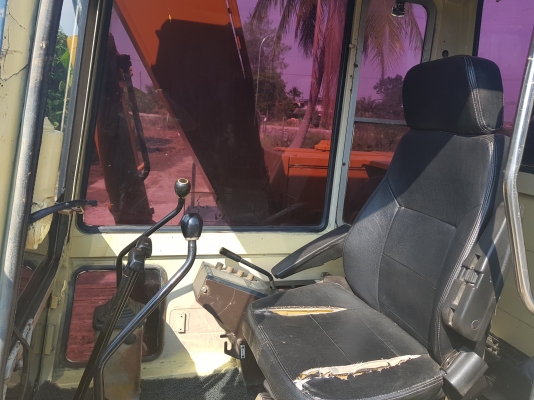 ขายkomatsu PC120-3